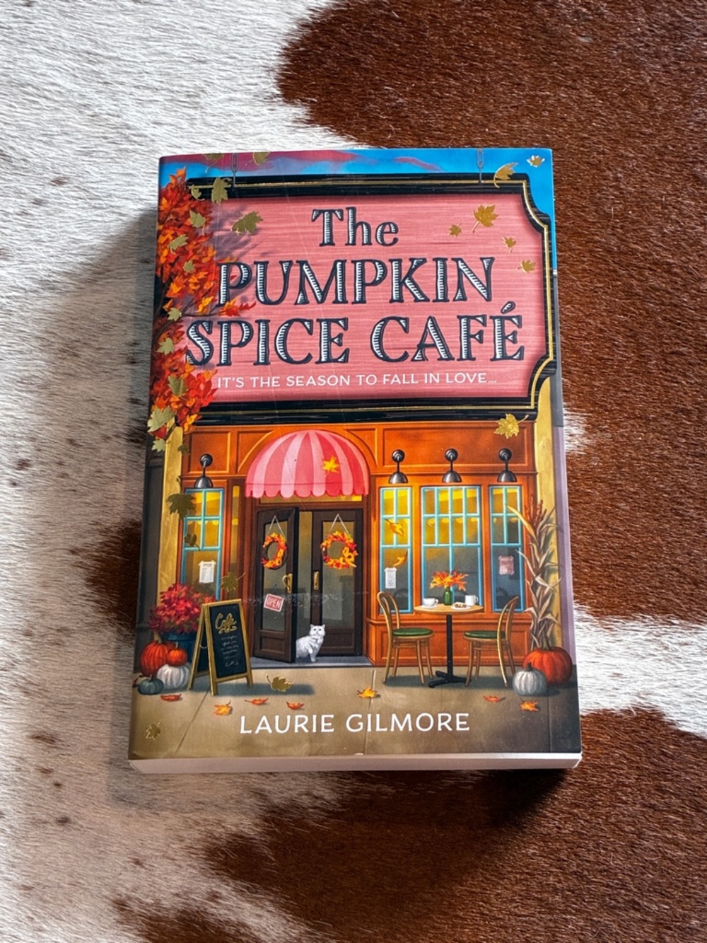 The Pumpkin Spice Café Book 📕